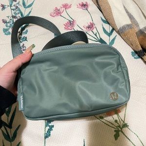 Lululemon belt bag
